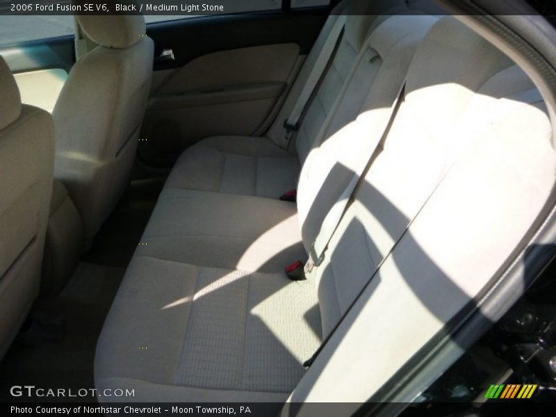 Black / Medium Light Stone 2006 Ford Fusion SE V6