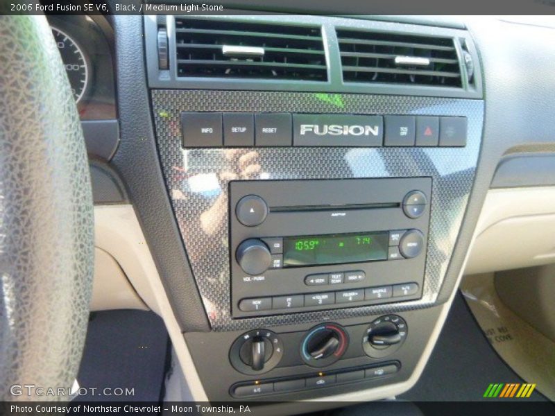 Black / Medium Light Stone 2006 Ford Fusion SE V6