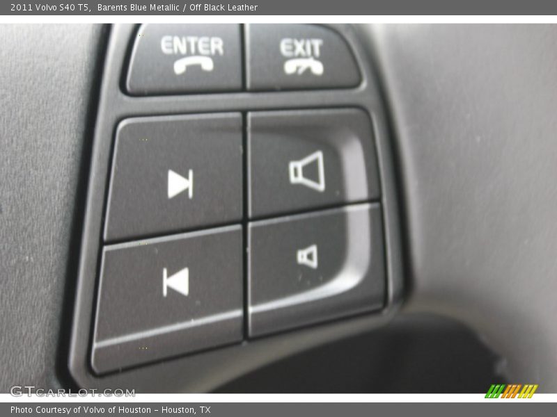 Barents Blue Metallic / Off Black Leather 2011 Volvo S40 T5