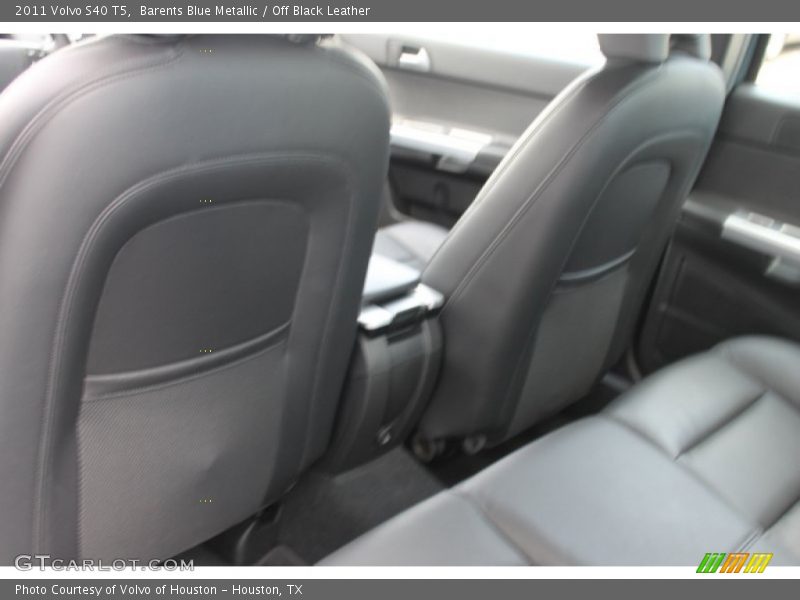 Barents Blue Metallic / Off Black Leather 2011 Volvo S40 T5