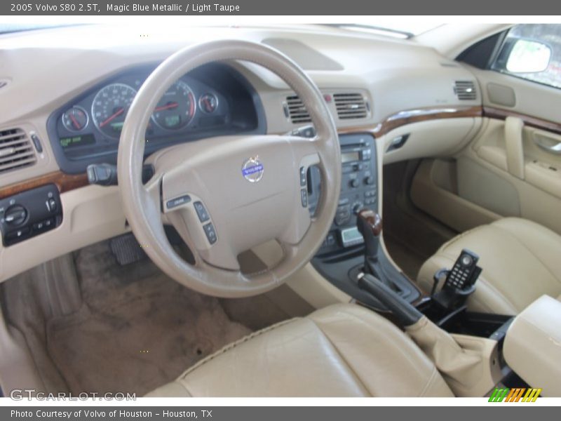 Magic Blue Metallic / Light Taupe 2005 Volvo S80 2.5T