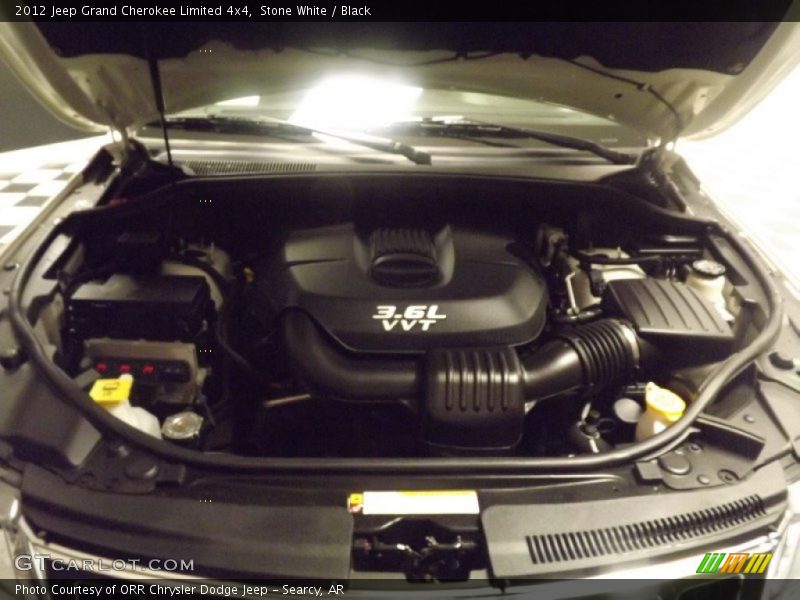 Stone White / Black 2012 Jeep Grand Cherokee Limited 4x4