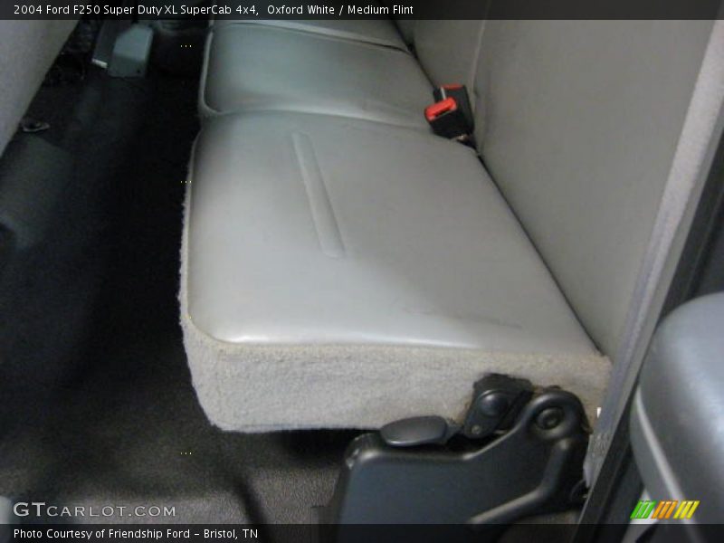 Oxford White / Medium Flint 2004 Ford F250 Super Duty XL SuperCab 4x4