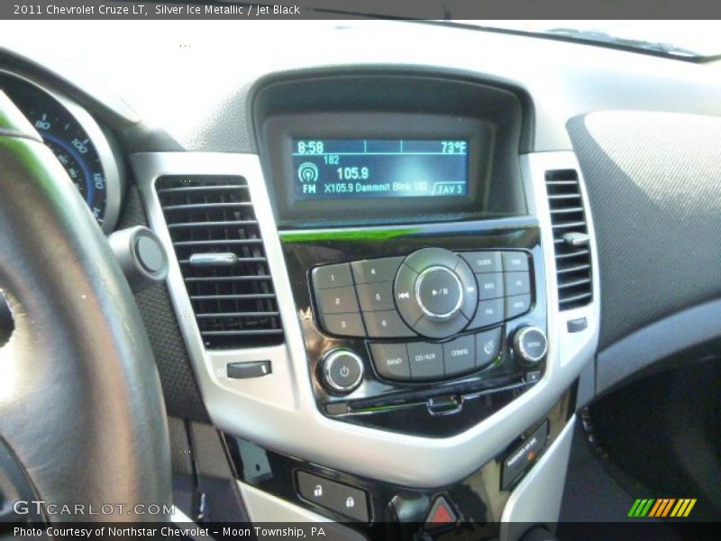 Silver Ice Metallic / Jet Black 2011 Chevrolet Cruze LT