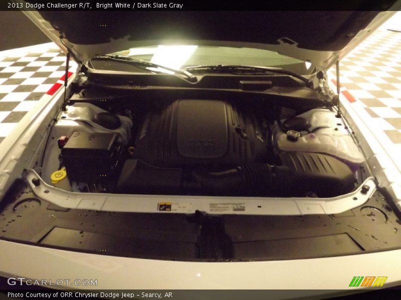Bright White / Dark Slate Gray 2013 Dodge Challenger R/T