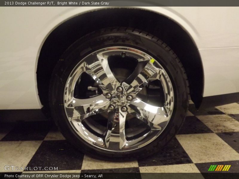 Bright White / Dark Slate Gray 2013 Dodge Challenger R/T