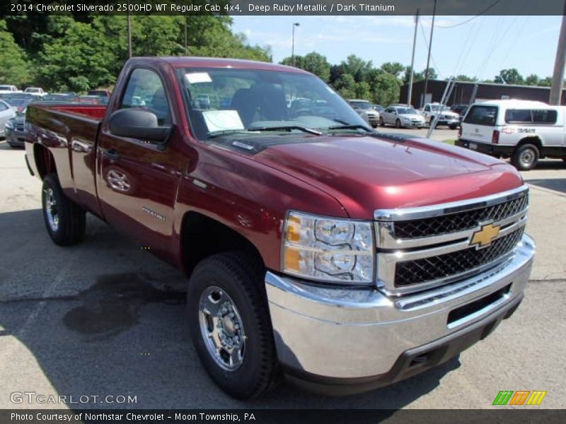 Front 3/4 View of 2014 Silverado 2500HD WT Regular Cab 4x4