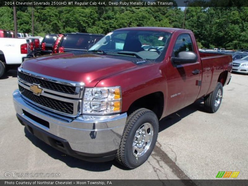 Front 3/4 View of 2014 Silverado 2500HD WT Regular Cab 4x4