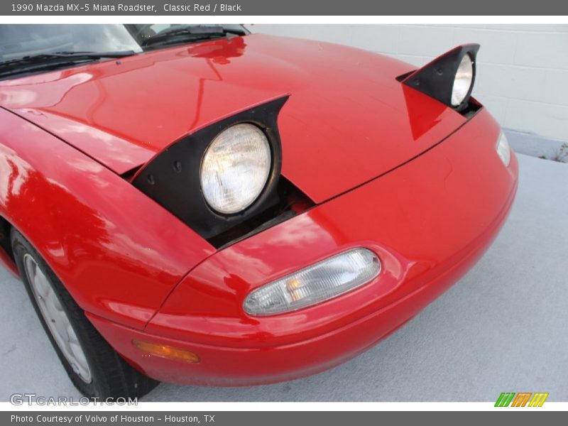 Classic Red / Black 1990 Mazda MX-5 Miata Roadster