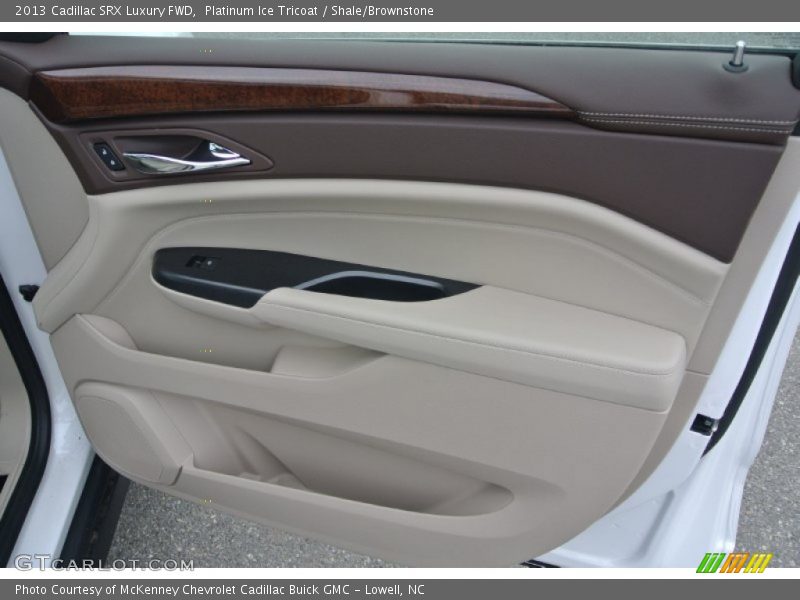 Platinum Ice Tricoat / Shale/Brownstone 2013 Cadillac SRX Luxury FWD