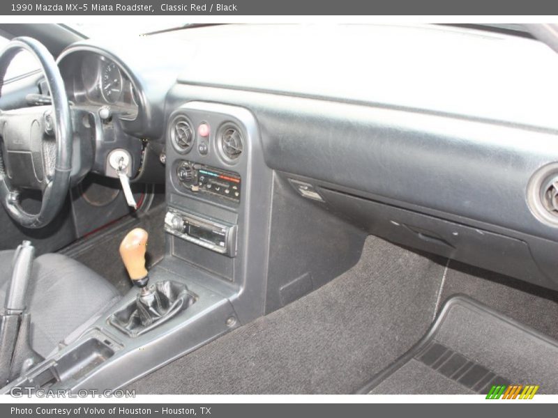 Classic Red / Black 1990 Mazda MX-5 Miata Roadster