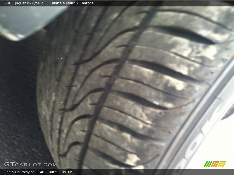Quartz Metallic / Charcoal 2003 Jaguar X-Type 2.5