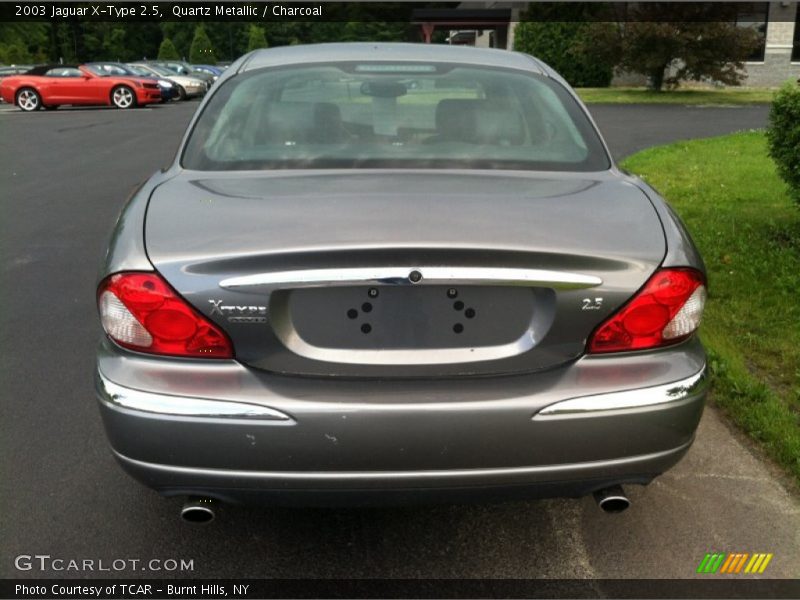Quartz Metallic / Charcoal 2003 Jaguar X-Type 2.5