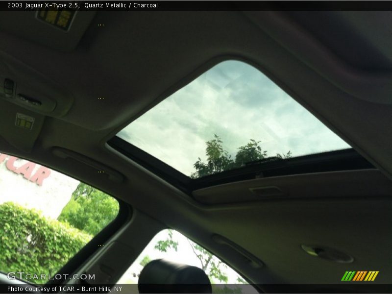 Quartz Metallic / Charcoal 2003 Jaguar X-Type 2.5