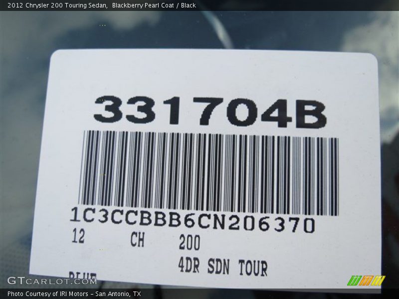 Blackberry Pearl Coat / Black 2012 Chrysler 200 Touring Sedan