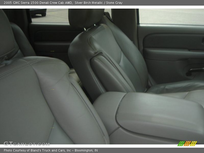 Silver Birch Metallic / Stone Gray 2005 GMC Sierra 1500 Denali Crew Cab AWD