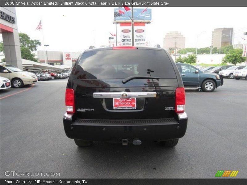 Brilliant Black Crystal Pearl / Dark Slate Gray/Light Slate Gray 2008 Chrysler Aspen Limited