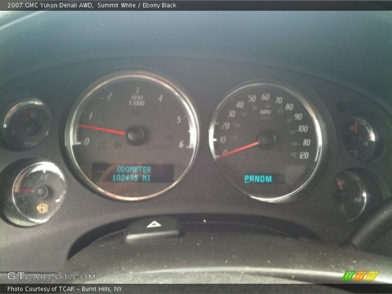 Summit White / Ebony Black 2007 GMC Yukon Denali AWD