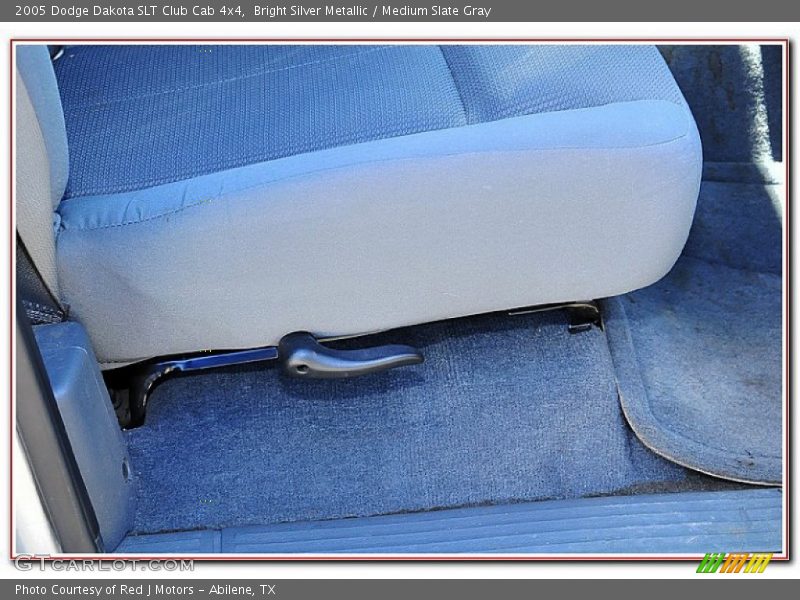 Bright Silver Metallic / Medium Slate Gray 2005 Dodge Dakota SLT Club Cab 4x4