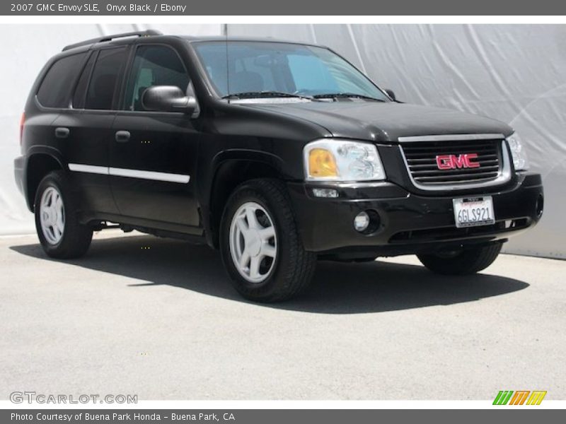 Onyx Black / Ebony 2007 GMC Envoy SLE