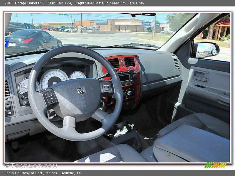 Bright Silver Metallic / Medium Slate Gray 2005 Dodge Dakota SLT Club Cab 4x4
