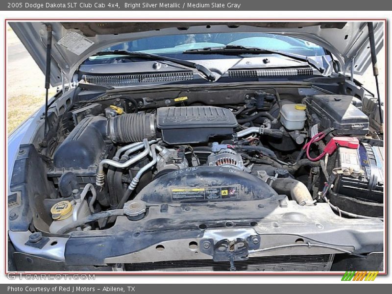 Bright Silver Metallic / Medium Slate Gray 2005 Dodge Dakota SLT Club Cab 4x4