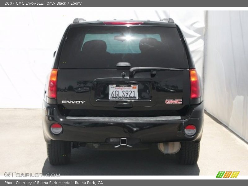 Onyx Black / Ebony 2007 GMC Envoy SLE