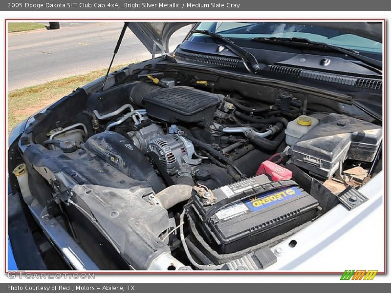 Bright Silver Metallic / Medium Slate Gray 2005 Dodge Dakota SLT Club Cab 4x4