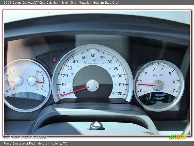 Bright Silver Metallic / Medium Slate Gray 2005 Dodge Dakota SLT Club Cab 4x4
