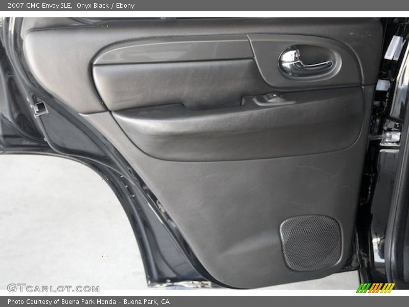 Onyx Black / Ebony 2007 GMC Envoy SLE