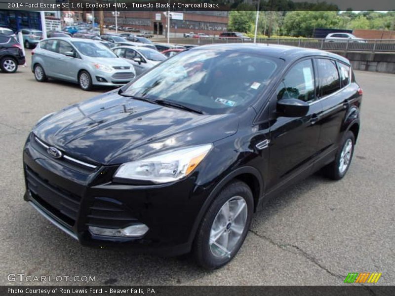 Front 3/4 View of 2014 Escape SE 1.6L EcoBoost 4WD