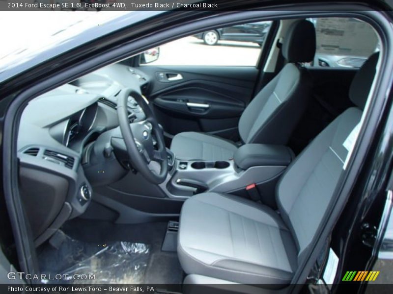 Front Seat of 2014 Escape SE 1.6L EcoBoost 4WD