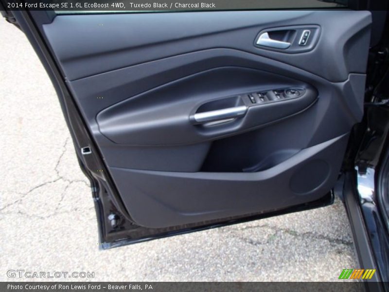 Tuxedo Black / Charcoal Black 2014 Ford Escape SE 1.6L EcoBoost 4WD