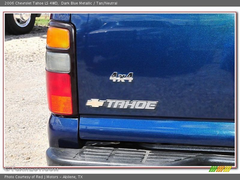 Dark Blue Metallic / Tan/Neutral 2006 Chevrolet Tahoe LS 4WD