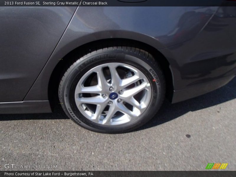 Sterling Gray Metallic / Charcoal Black 2013 Ford Fusion SE