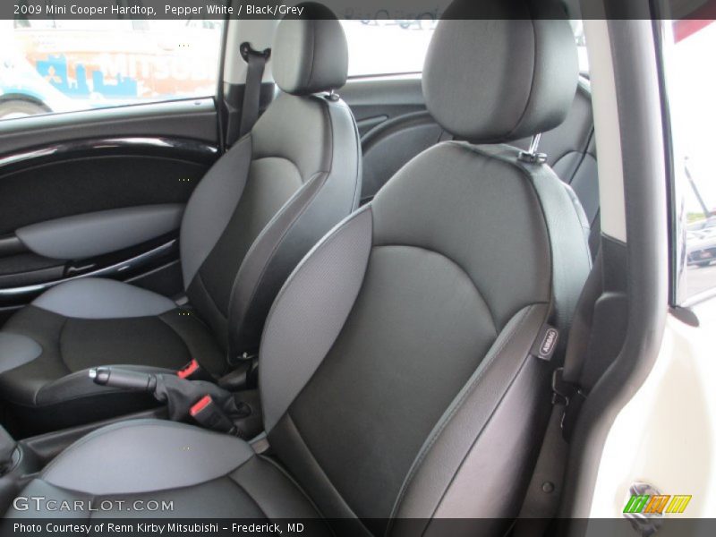 Pepper White / Black/Grey 2009 Mini Cooper Hardtop
