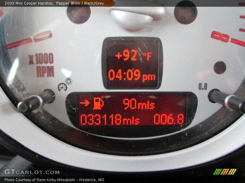 Pepper White / Black/Grey 2009 Mini Cooper Hardtop