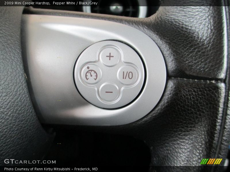 Pepper White / Black/Grey 2009 Mini Cooper Hardtop