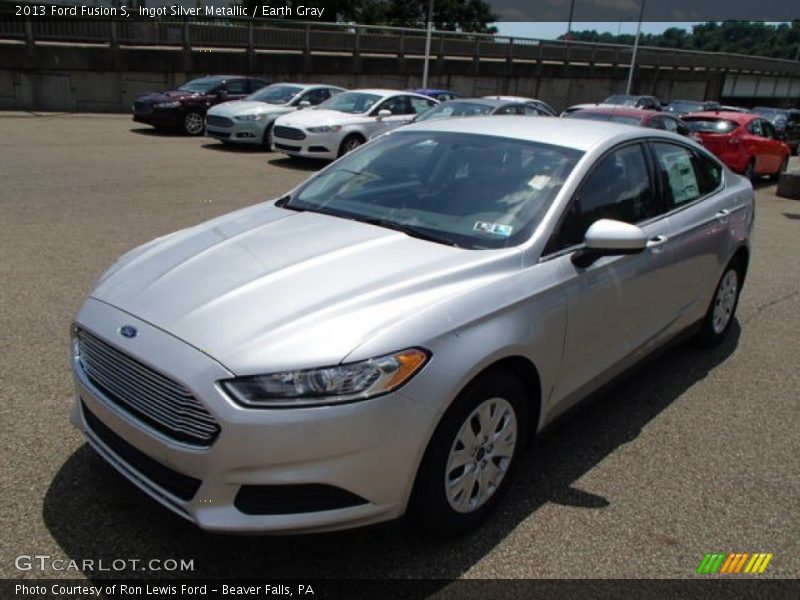 Ingot Silver Metallic / Earth Gray 2013 Ford Fusion S