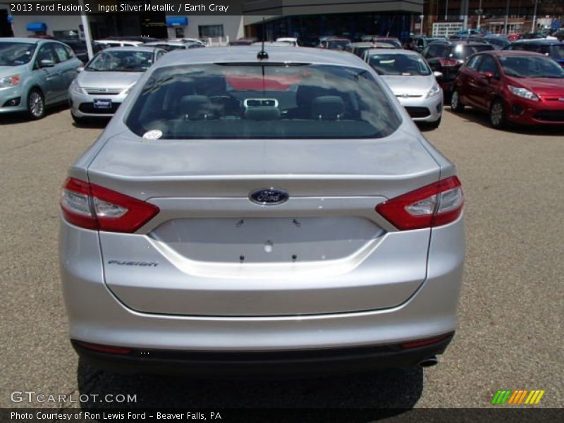 Ingot Silver Metallic / Earth Gray 2013 Ford Fusion S