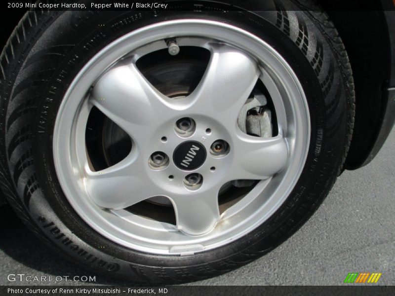 Pepper White / Black/Grey 2009 Mini Cooper Hardtop