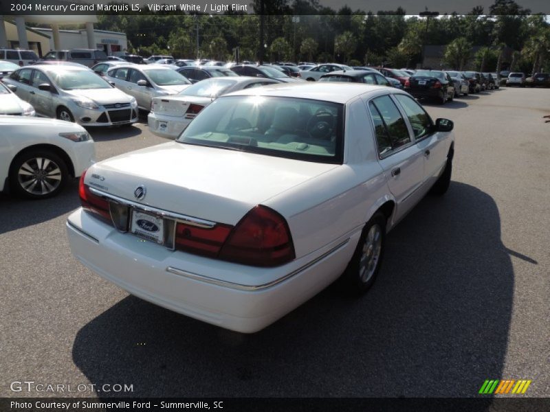 Vibrant White / Light Flint 2004 Mercury Grand Marquis LS