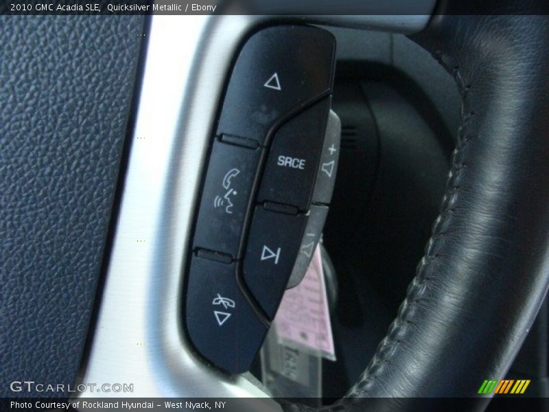 Quicksilver Metallic / Ebony 2010 GMC Acadia SLE