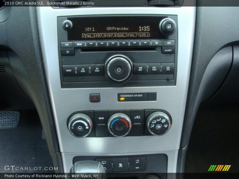 Quicksilver Metallic / Ebony 2010 GMC Acadia SLE