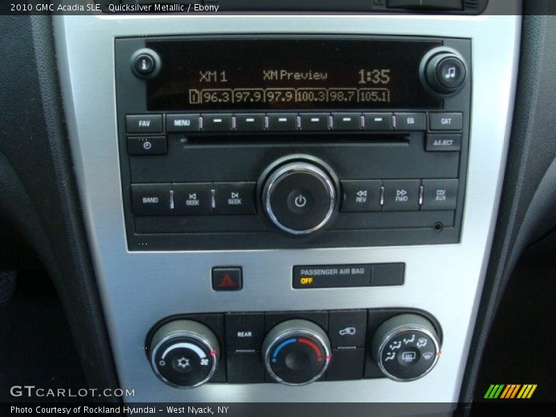 Quicksilver Metallic / Ebony 2010 GMC Acadia SLE