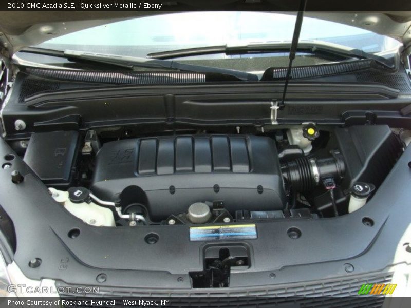 Quicksilver Metallic / Ebony 2010 GMC Acadia SLE