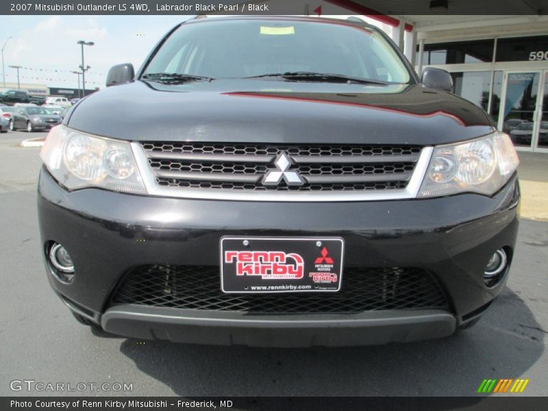 Labrador Black Pearl / Black 2007 Mitsubishi Outlander LS 4WD