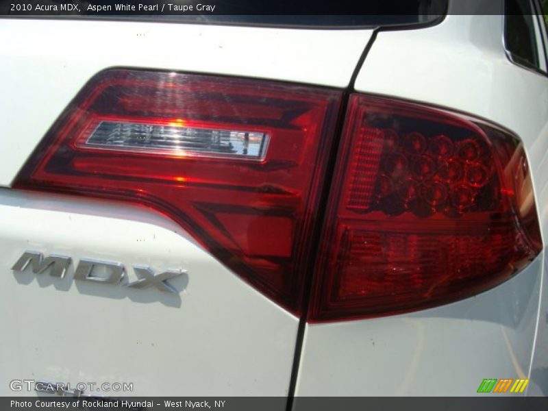 Aspen White Pearl / Taupe Gray 2010 Acura MDX