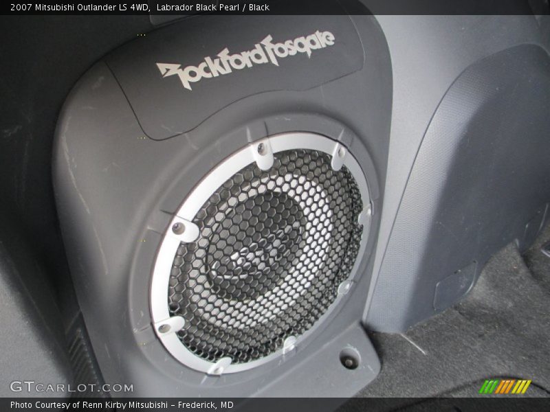 Audio System of 2007 Outlander LS 4WD