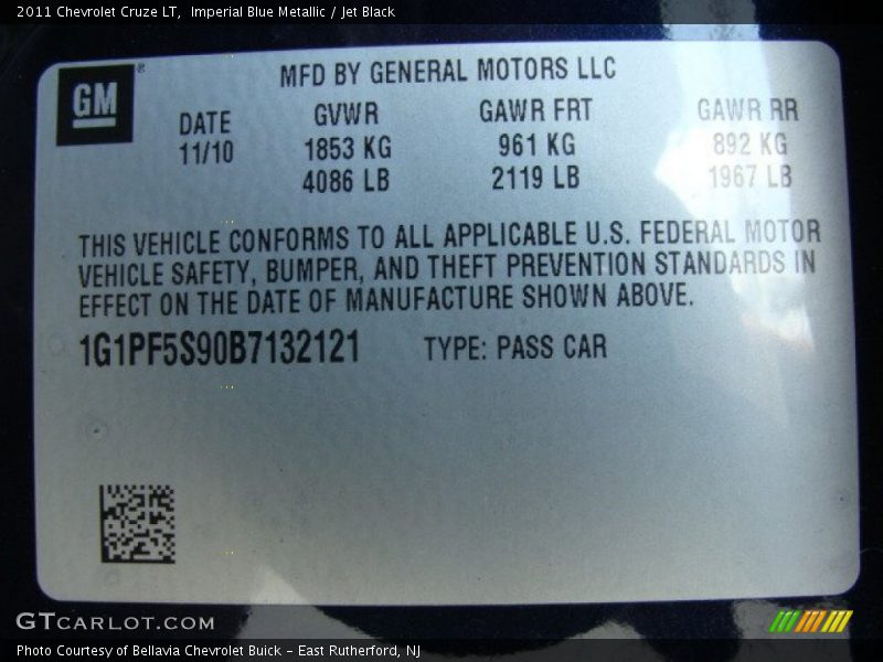 Imperial Blue Metallic / Jet Black 2011 Chevrolet Cruze LT